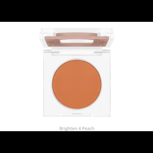 KKW Beauty - Pressed Brightening Powder (4) - Picture 3 of 4